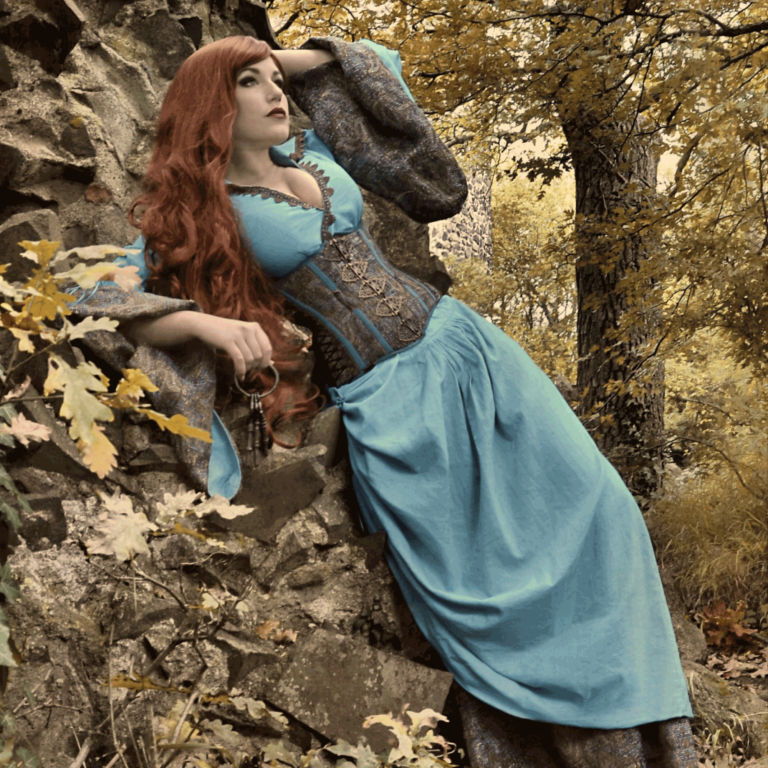 Vestimentum Gewanddesign – Maßgeschneiderte Gothic, historische & alternative Kleidung Exklusive Kleidungsstücke – individuell entworfen und perfekt auf deinen Körper zugeschnitten.